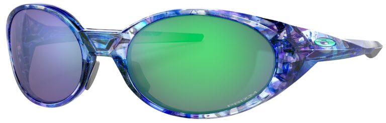 Oakley Eye Jacket Redux. Glasses in a Shift Spin frame with prizm jade lens. Angled left