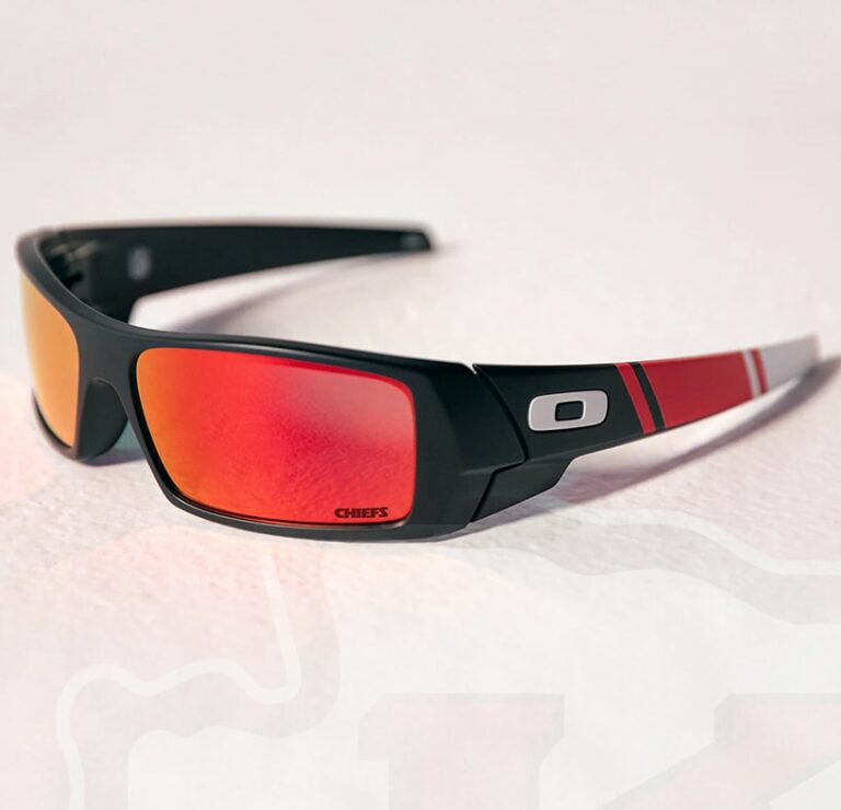 OAKLEY NFL_gascan